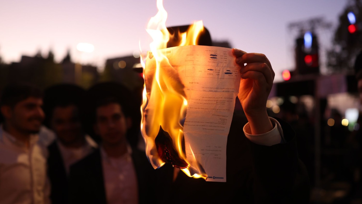 متظاهرون من اليهود المتشددين في القدس أورين زيف